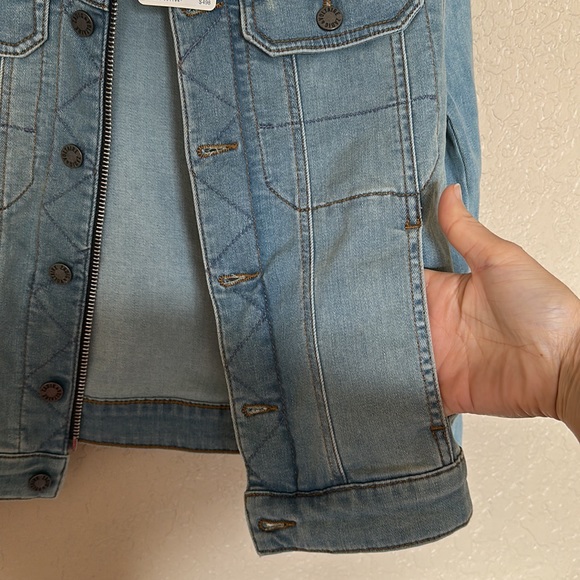 Nwt ZADIG & VOLTAIRE Skull Embellished Denim Jacket - Picture 7 of 9